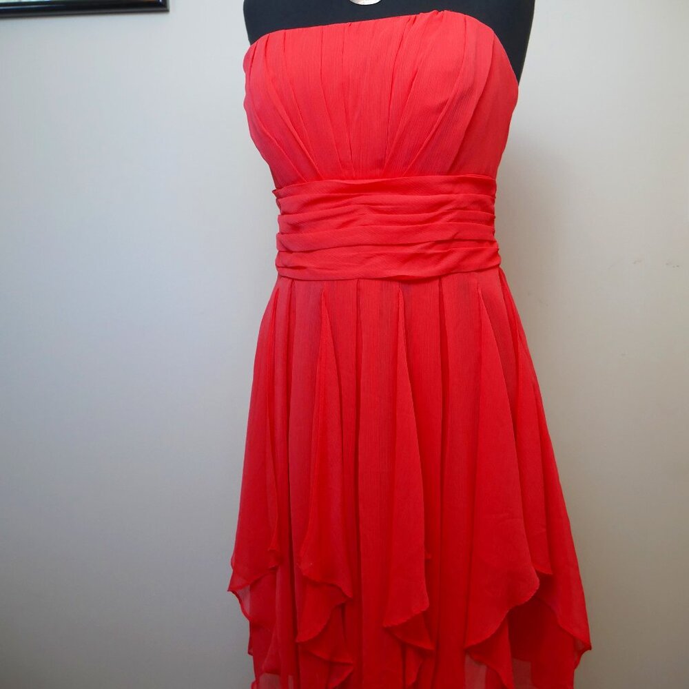 David's Bridal Coral Strapless Cocktail/Wedding Dress